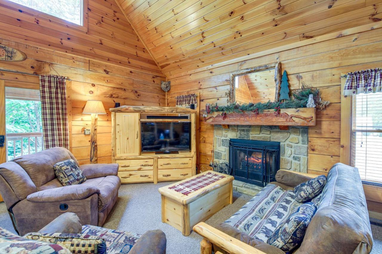 Sevierville Cabin With Wraparound Deck And Lake Access Exterior foto